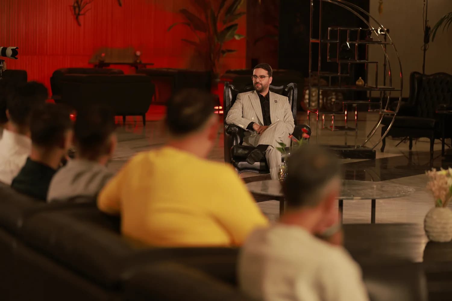Mohammad Ahangari Asl addressing the audience